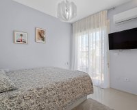 Reventa - Townhouse / Duplex - Ciudad Quesada - Doña Pepa