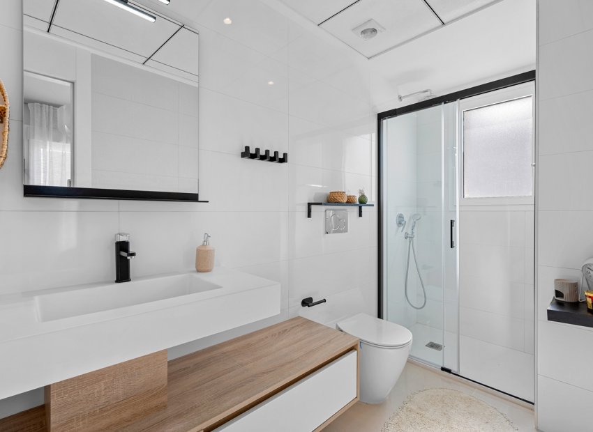 Reventa - Townhouse / Duplex - Ciudad Quesada - Doña Pepa