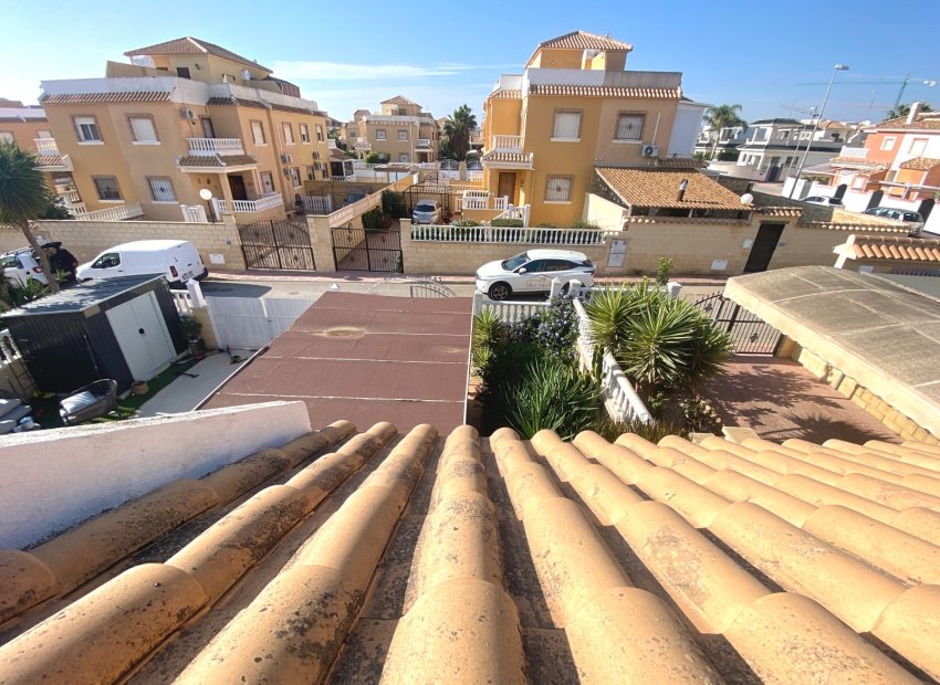 Reventa - Townhouse / Duplex - Ciudad Quesada - Doña Pepa