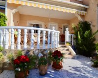 Reventa - Townhouse / Duplex - Ciudad Quesada - Doña Pepa