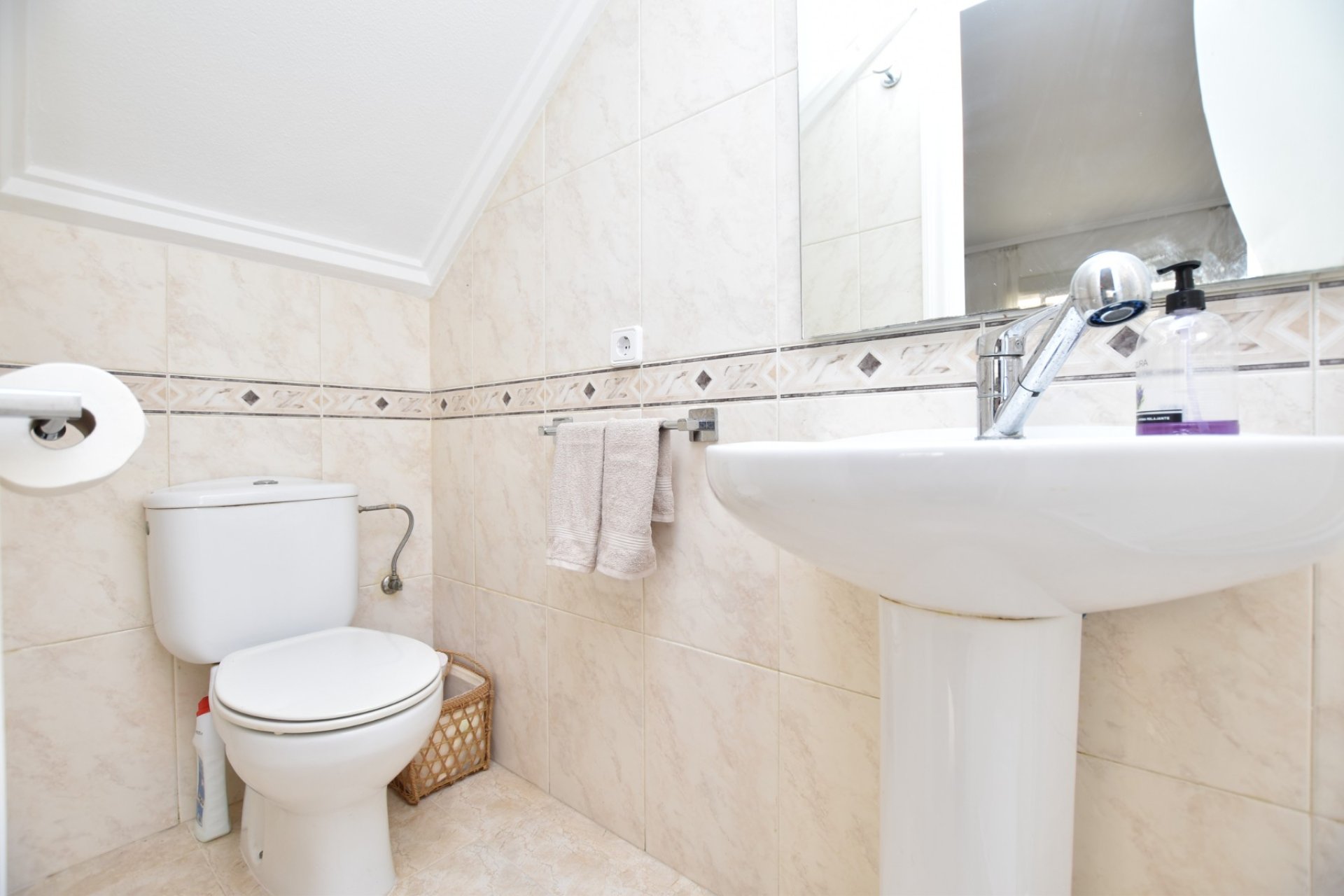 Reventa - Townhouse / Duplex - Ciudad Quesada - Doña Pepa