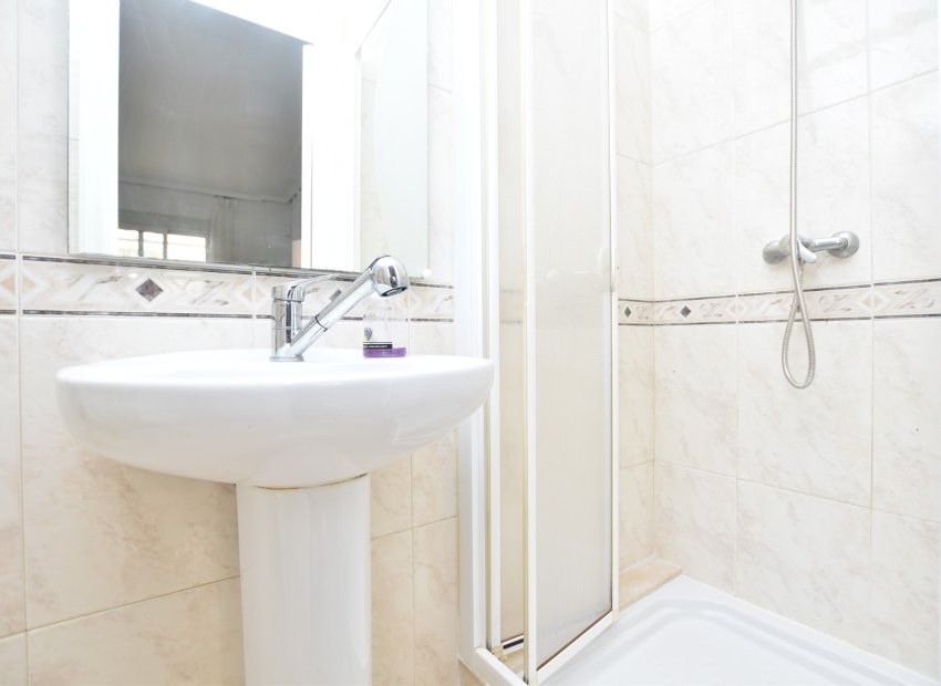 Reventa - Townhouse / Duplex - Ciudad Quesada - Doña Pepa