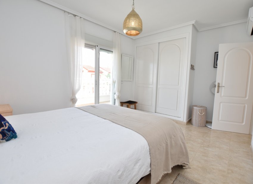 Reventa - Townhouse / Duplex - Ciudad Quesada - Doña Pepa