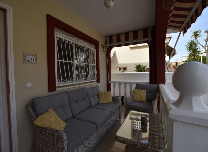 Reventa - Townhouse / Duplex - Ciudad Quesada - Doña Pepa