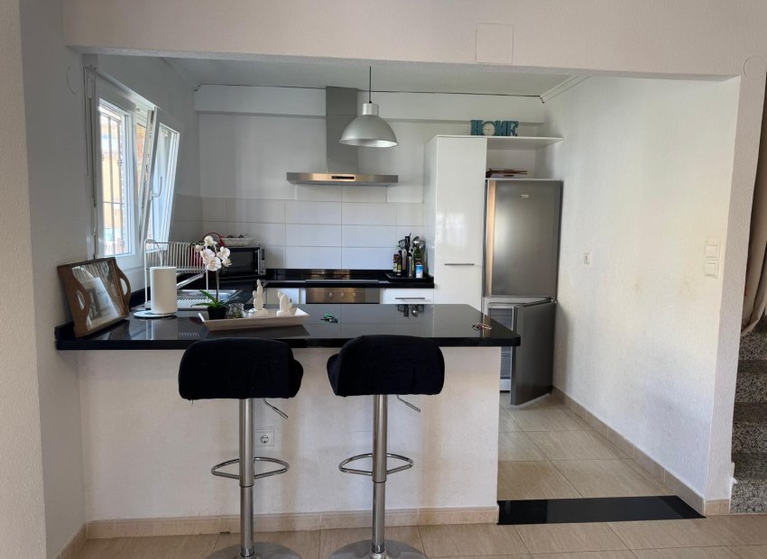 Reventa - Townhouse / Duplex - Ciudad Quesada - Doña Pepa