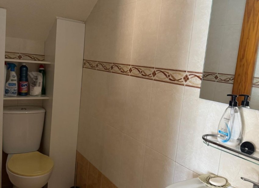 Reventa - Townhouse / Duplex - Ciudad Quesada - Doña Pepa