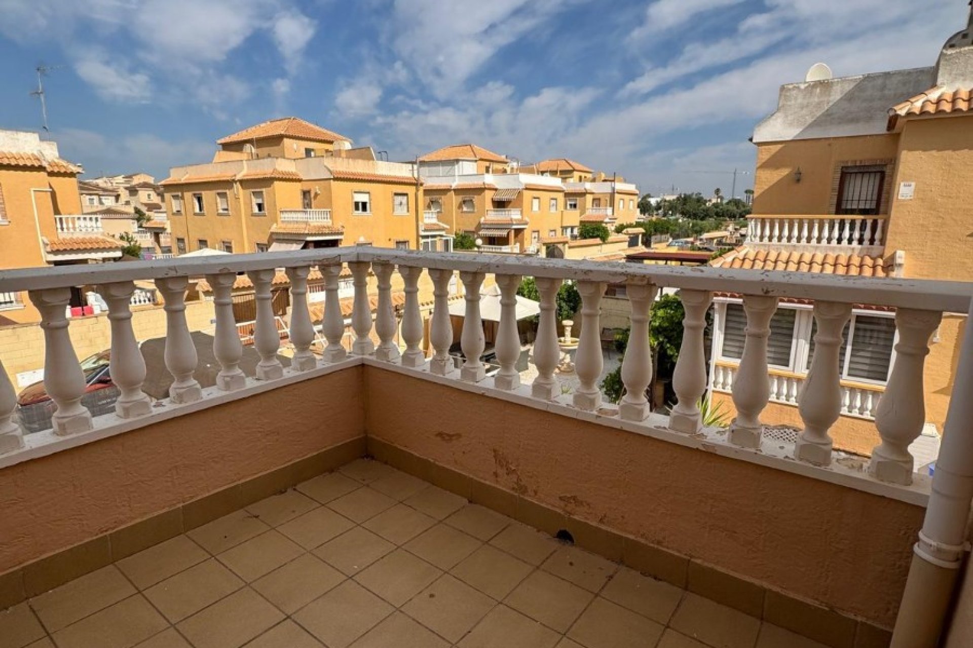 Reventa - Townhouse / Duplex - Ciudad Quesada - Doña Pepa
