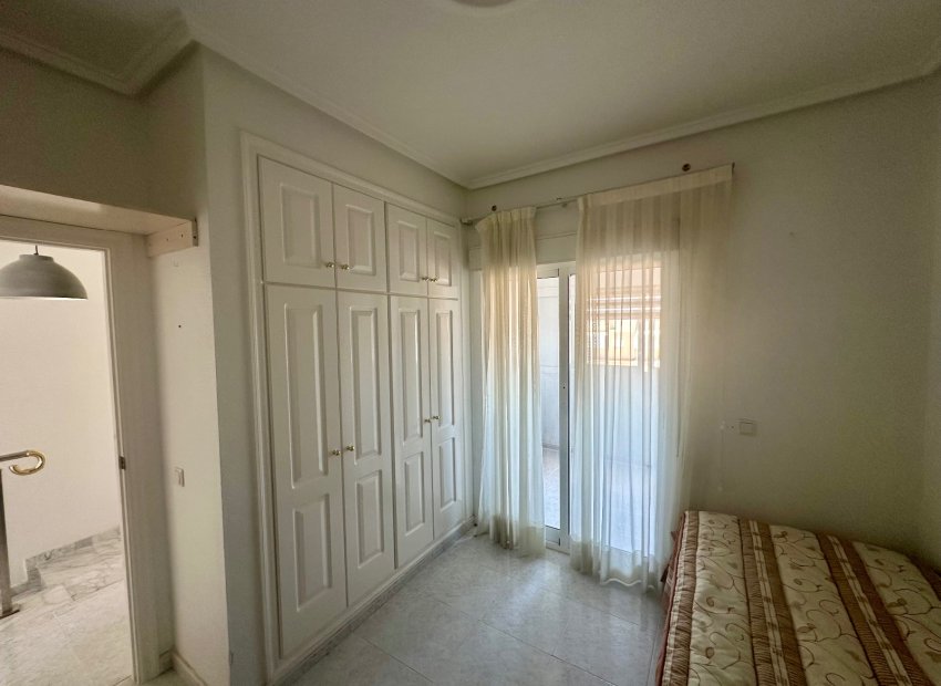 Reventa - Townhouse / Duplex - Ciudad Quesada - Doña Pepa