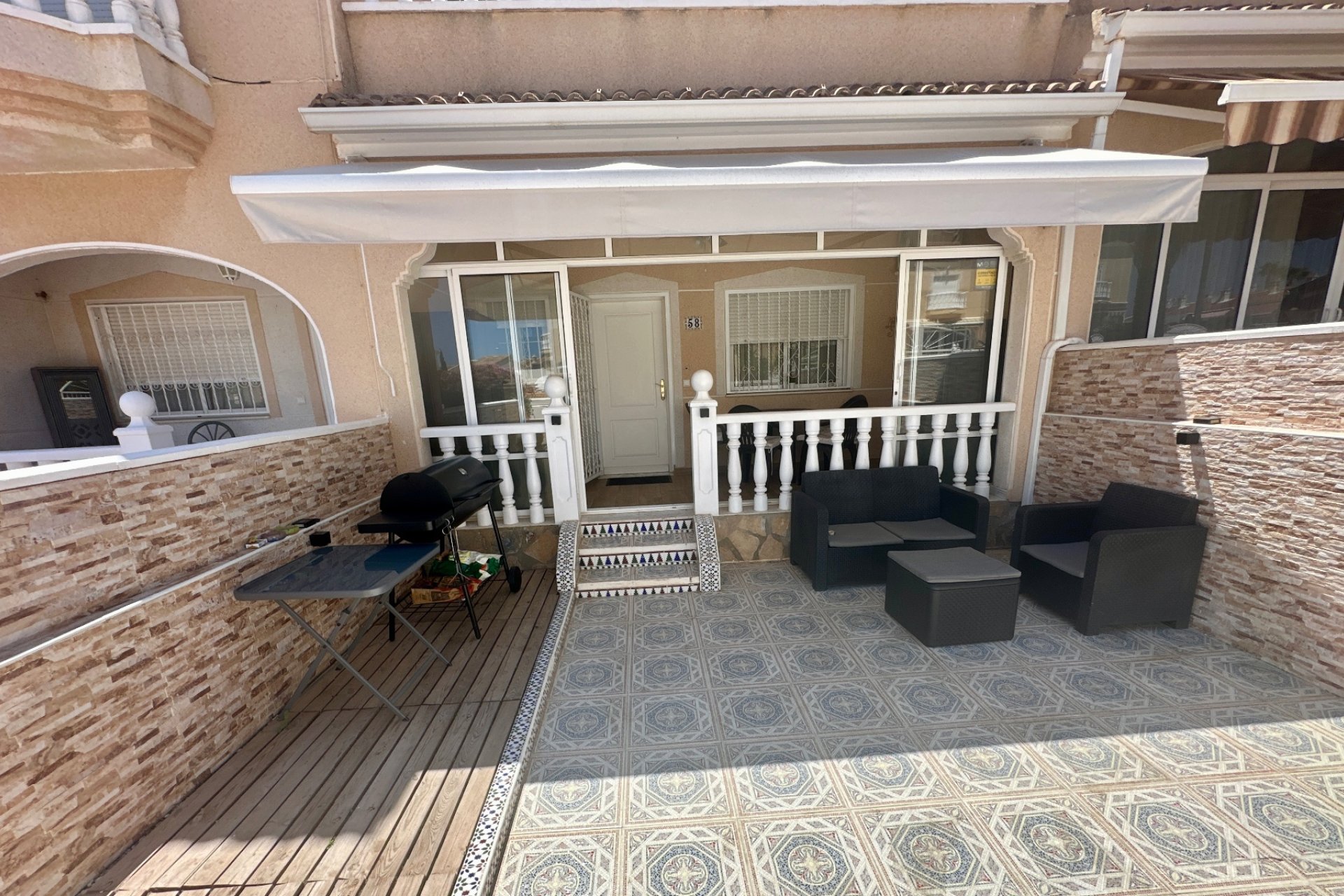 Reventa - Townhouse / Duplex - Ciudad Quesada - Doña Pepa