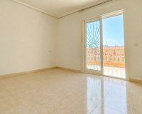 Reventa - Townhouse / Duplex - Ciudad Quesada - Doña Pepa