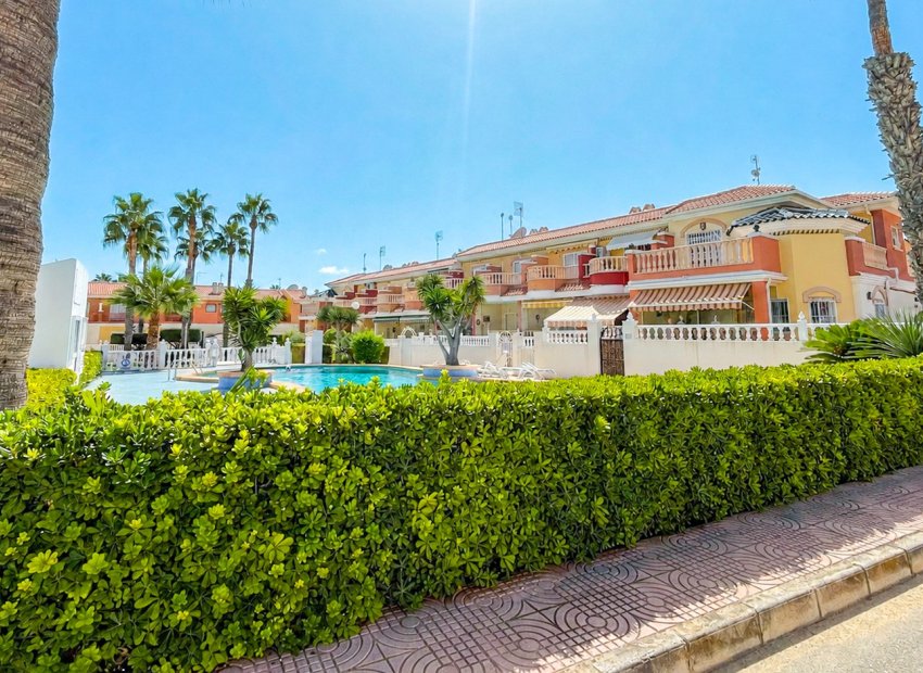 Reventa - Townhouse / Duplex - Ciudad Quesada - Doña Pepa