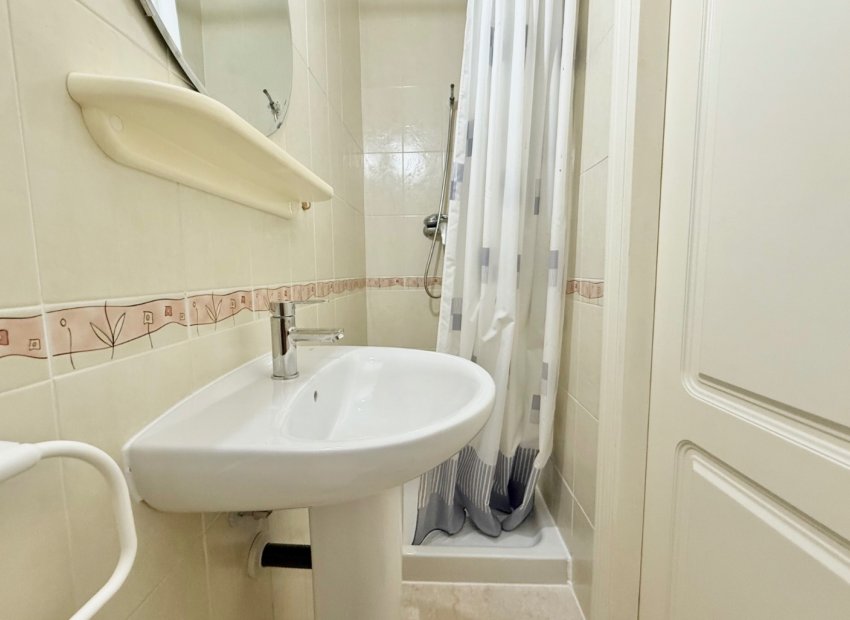 Reventa - Townhouse / Duplex - Ciudad Quesada - Doña Pepa