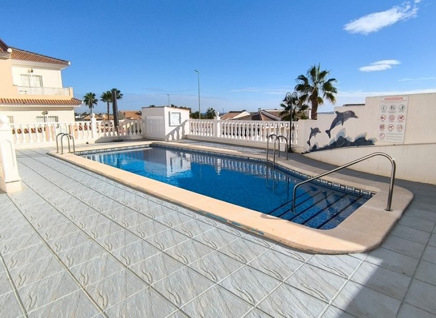 Reventa - Townhouse / Duplex - Ciudad Quesada - La Fiesta