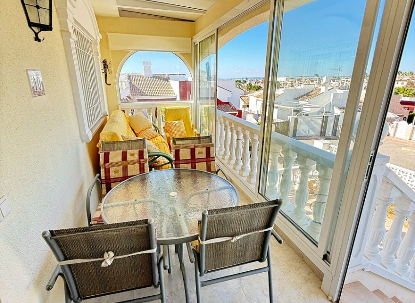 Reventa - Townhouse / Duplex - Ciudad Quesada - La Fiesta