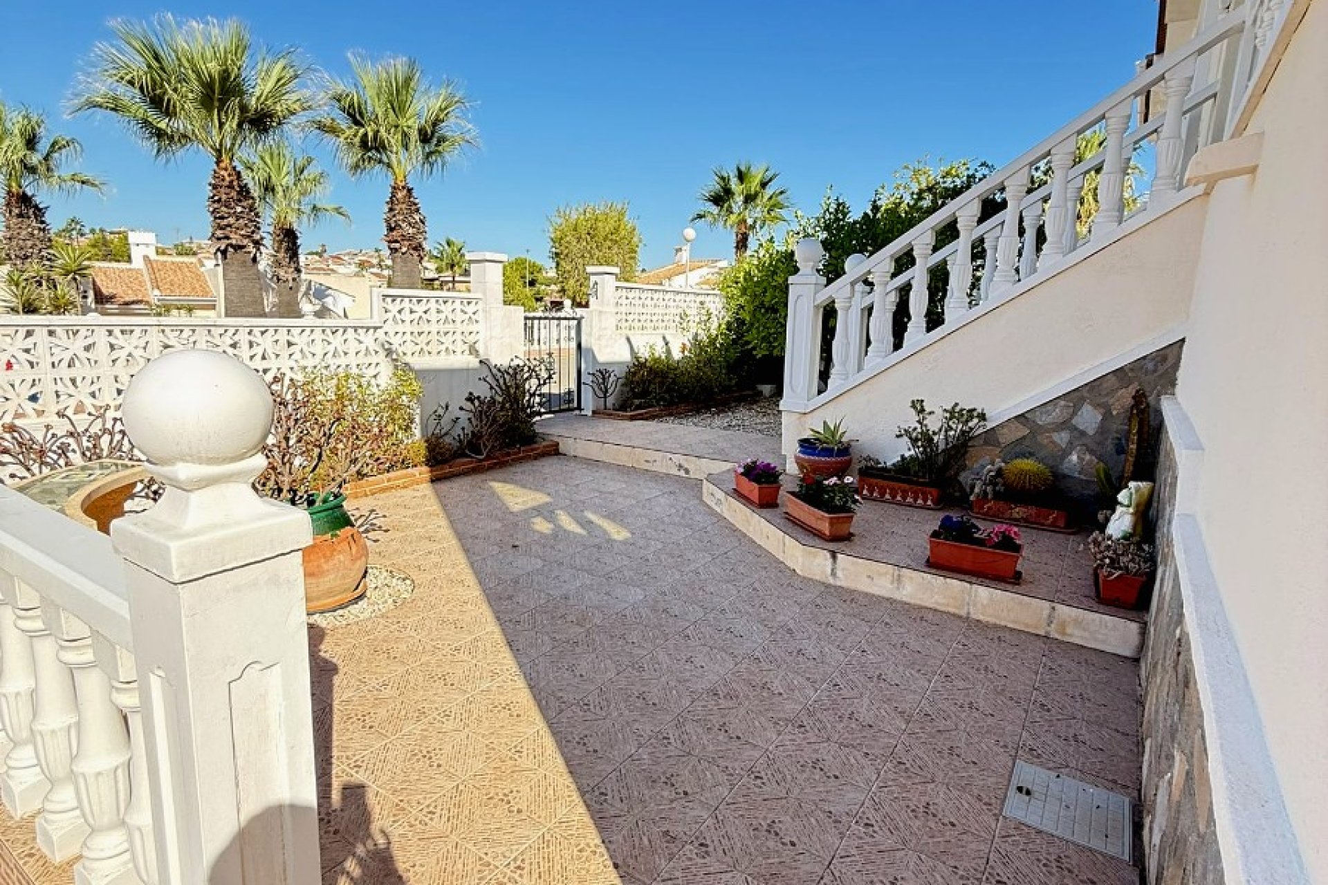 Reventa - Townhouse / Duplex - Ciudad Quesada - La Fiesta