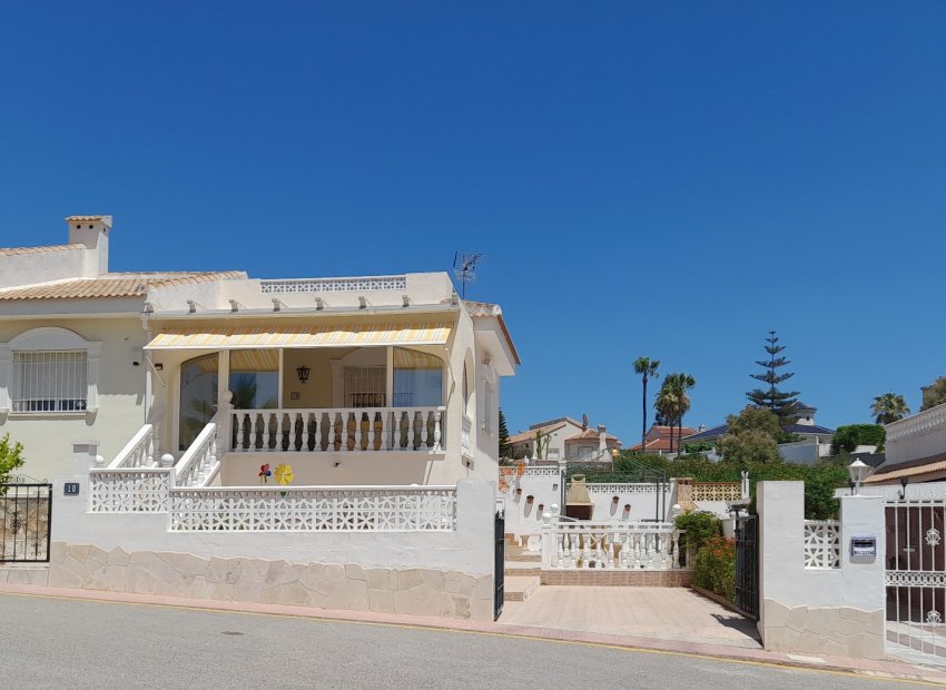 Reventa - Townhouse / Duplex - Ciudad Quesada - La Fiesta