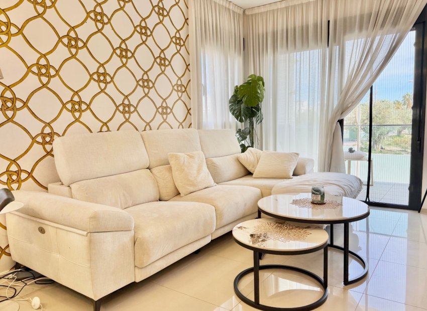 Reventa - Townhouse / Duplex - Ciudad Quesada - Lo Marabú