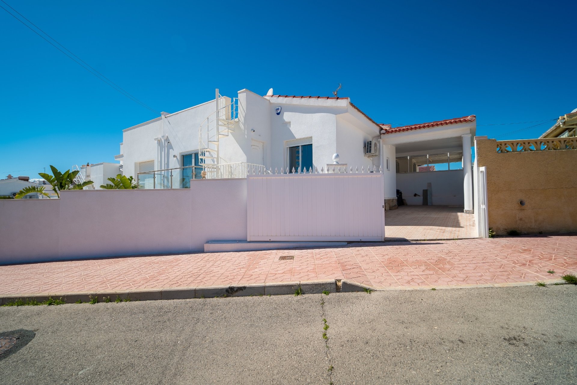 Reventa - Townhouse / Duplex - Ciudad Quesada - town