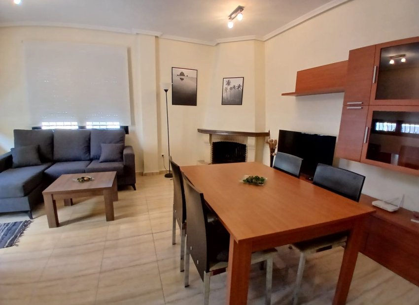 Reventa - Townhouse / Duplex - Ciudad Quesada