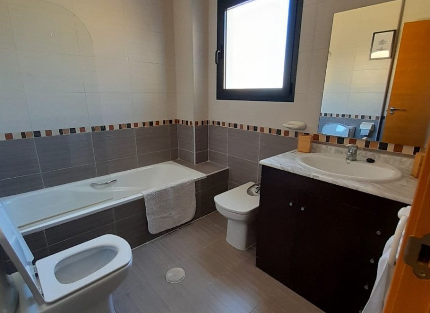 Reventa - Townhouse / Duplex - Ciudad Quesada