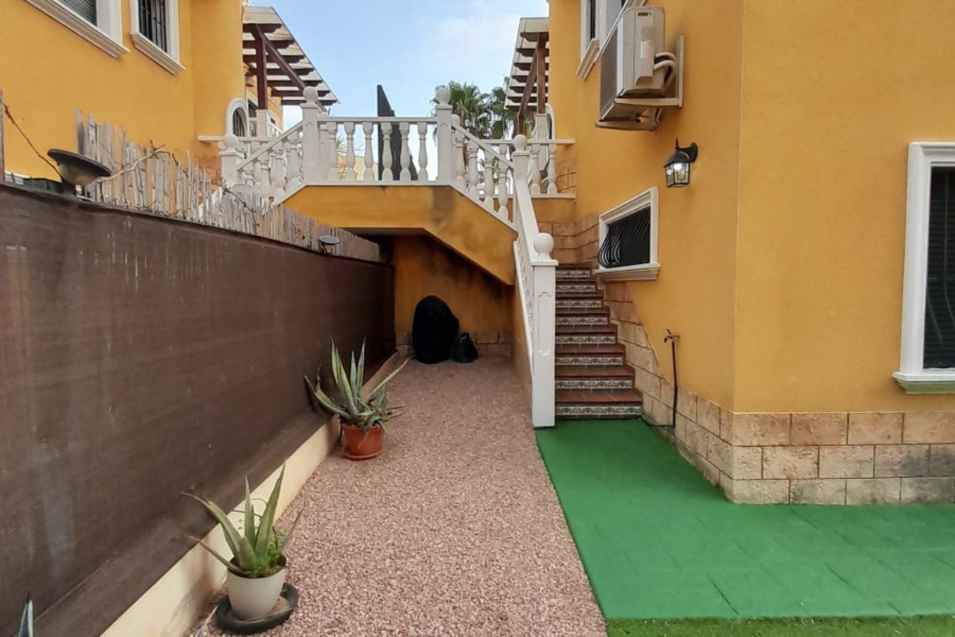 Reventa - Townhouse / Duplex - Ciudad Quesada