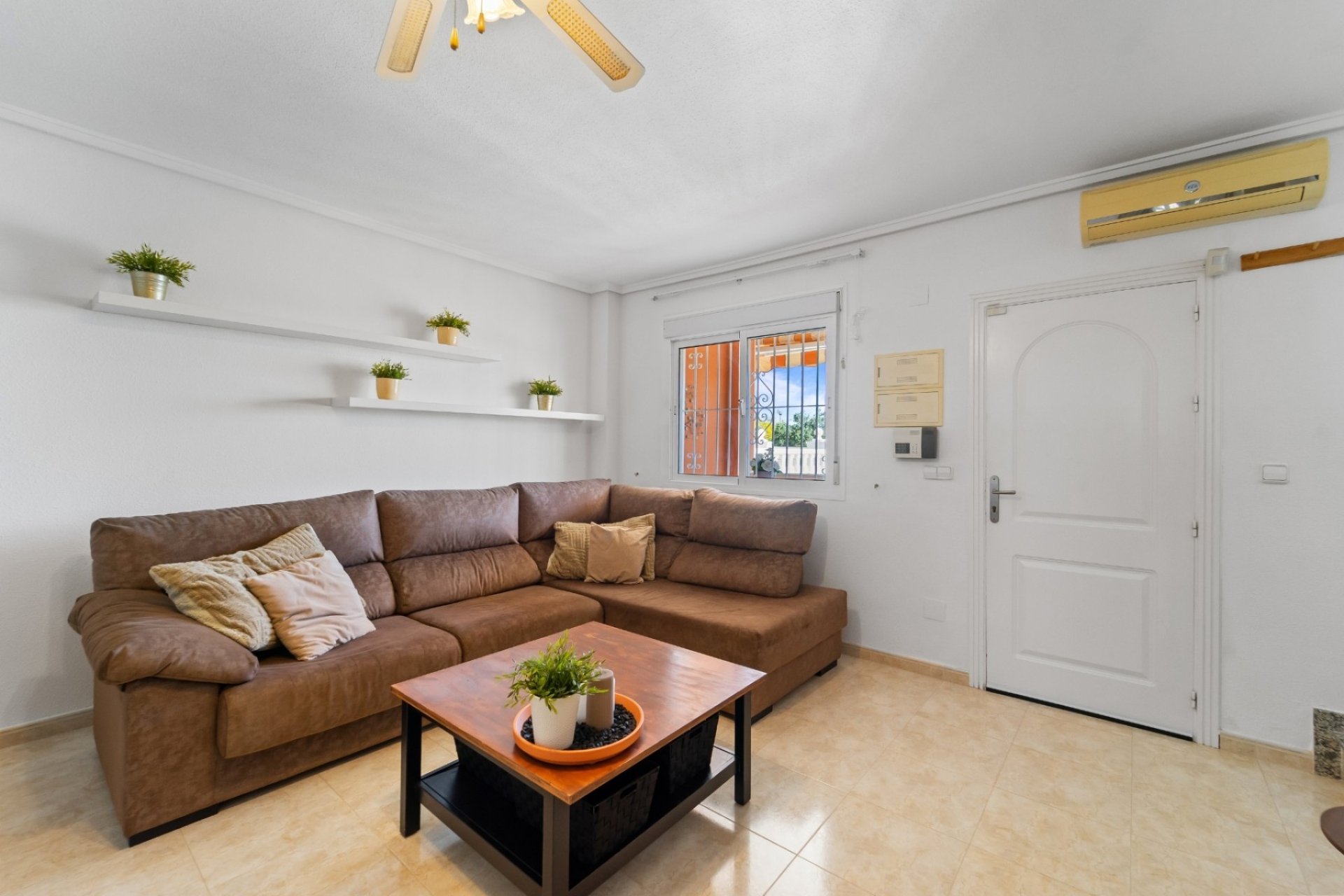 Reventa - Townhouse / Duplex - Ciudad Quesada