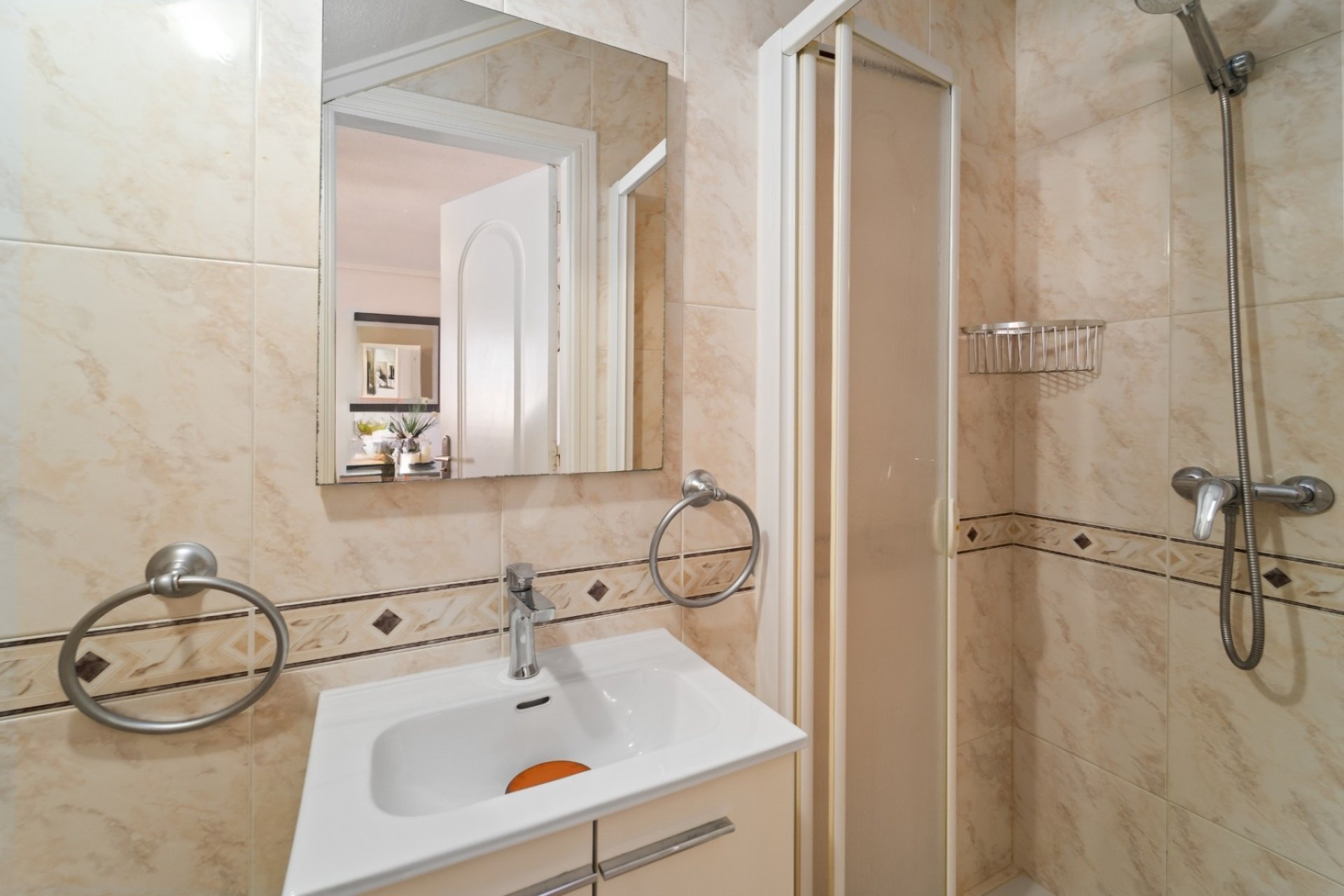 Reventa - Townhouse / Duplex - Ciudad Quesada