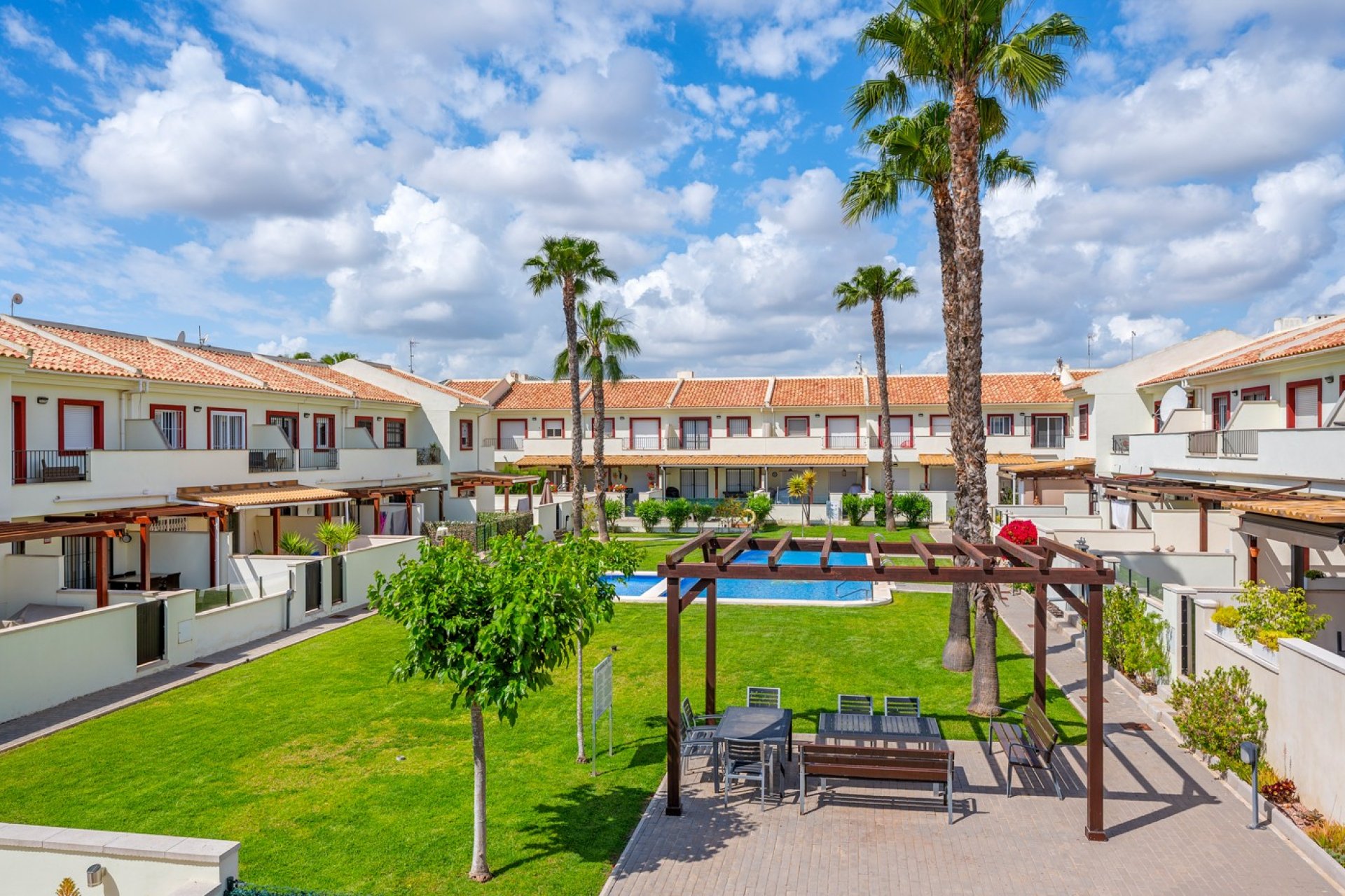 Reventa - Townhouse / Duplex - Ciudad Quesada