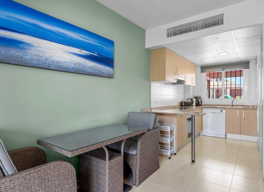 Reventa - Townhouse / Duplex - Ciudad Quesada