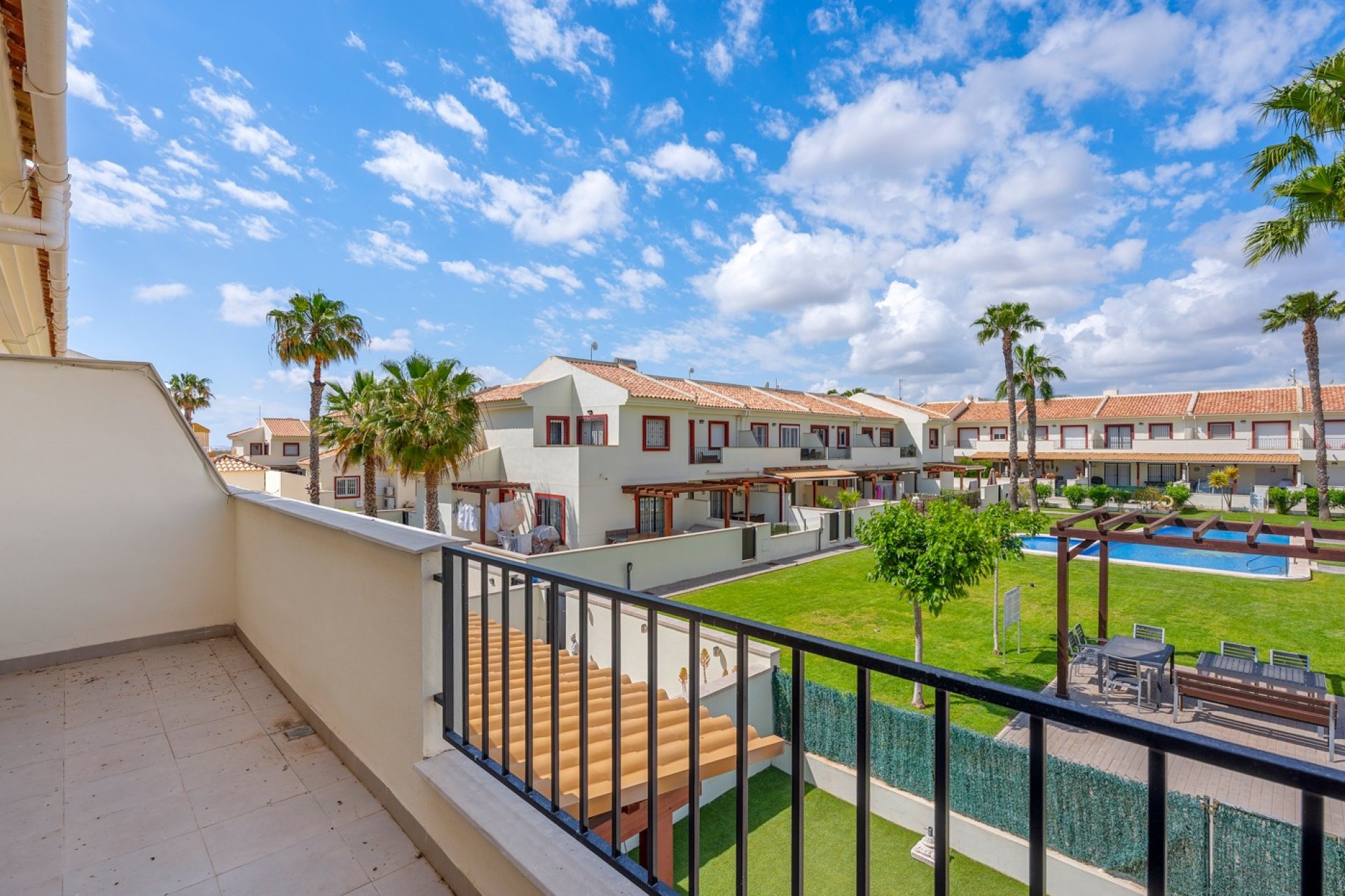 Reventa - Townhouse / Duplex - Ciudad Quesada