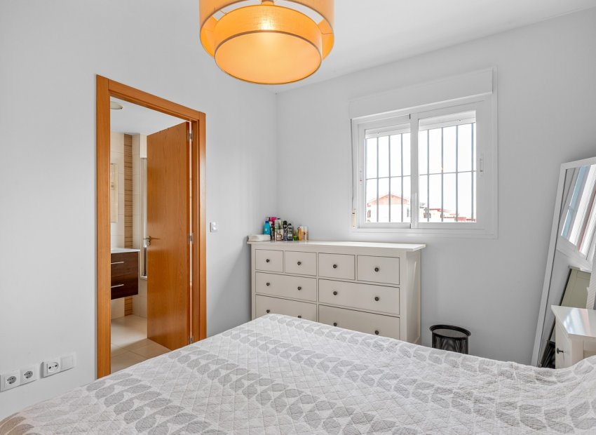 Reventa - Townhouse / Duplex - Ciudad Quesada