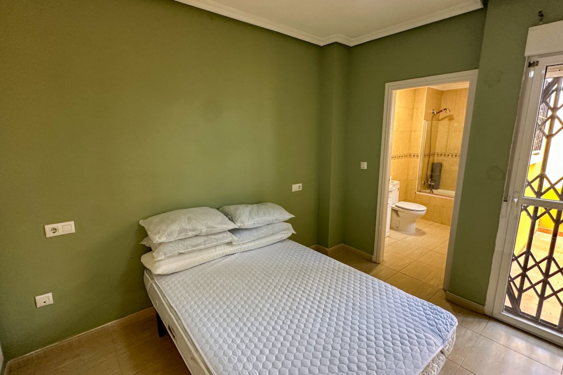 Reventa - Townhouse / Duplex - Daya Nueva - Costa Blanca Sur