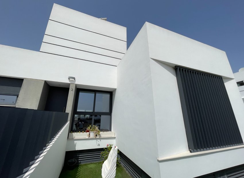 Reventa - Townhouse / Duplex - Dolores - Alicante