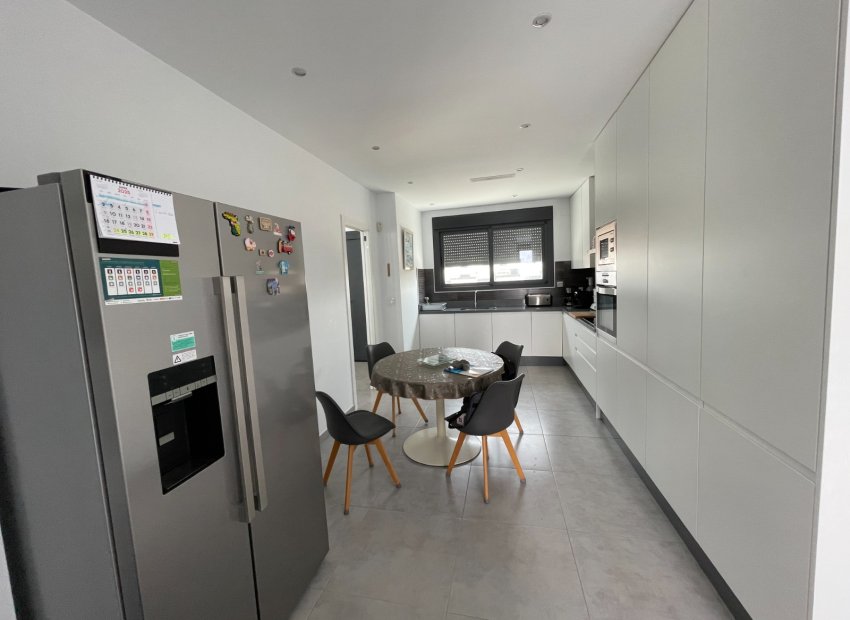 Reventa - Townhouse / Duplex - Dolores - Alicante