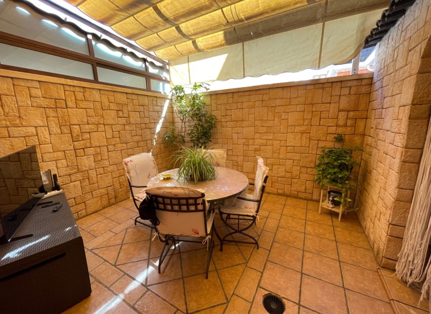 Reventa - Townhouse / Duplex - Elche - Center
