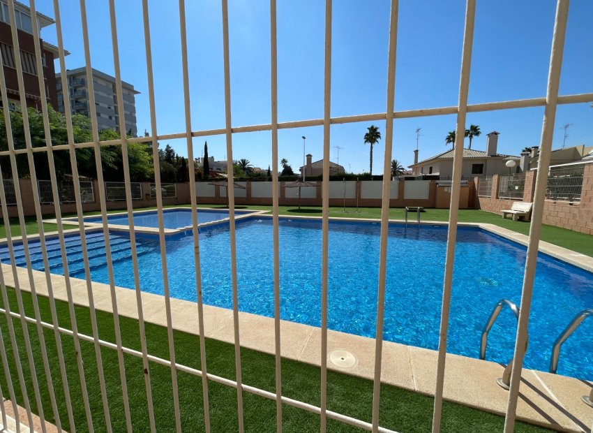 Reventa - Townhouse / Duplex - Elche - Center