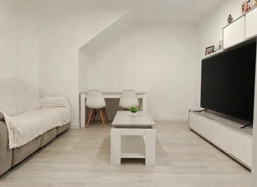 Reventa - Townhouse / Duplex - Elda