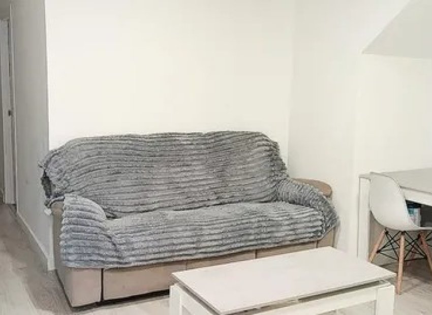 Reventa - Townhouse / Duplex - Elda