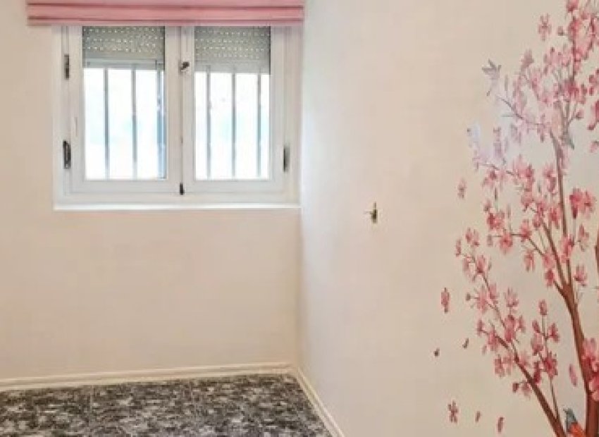 Reventa - Townhouse / Duplex - Elda