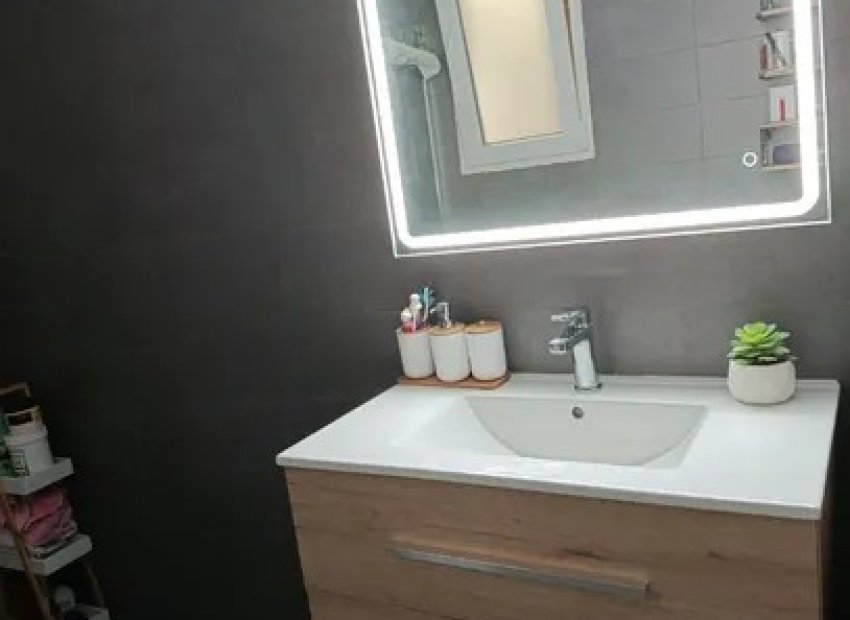 Reventa - Townhouse / Duplex - Elda