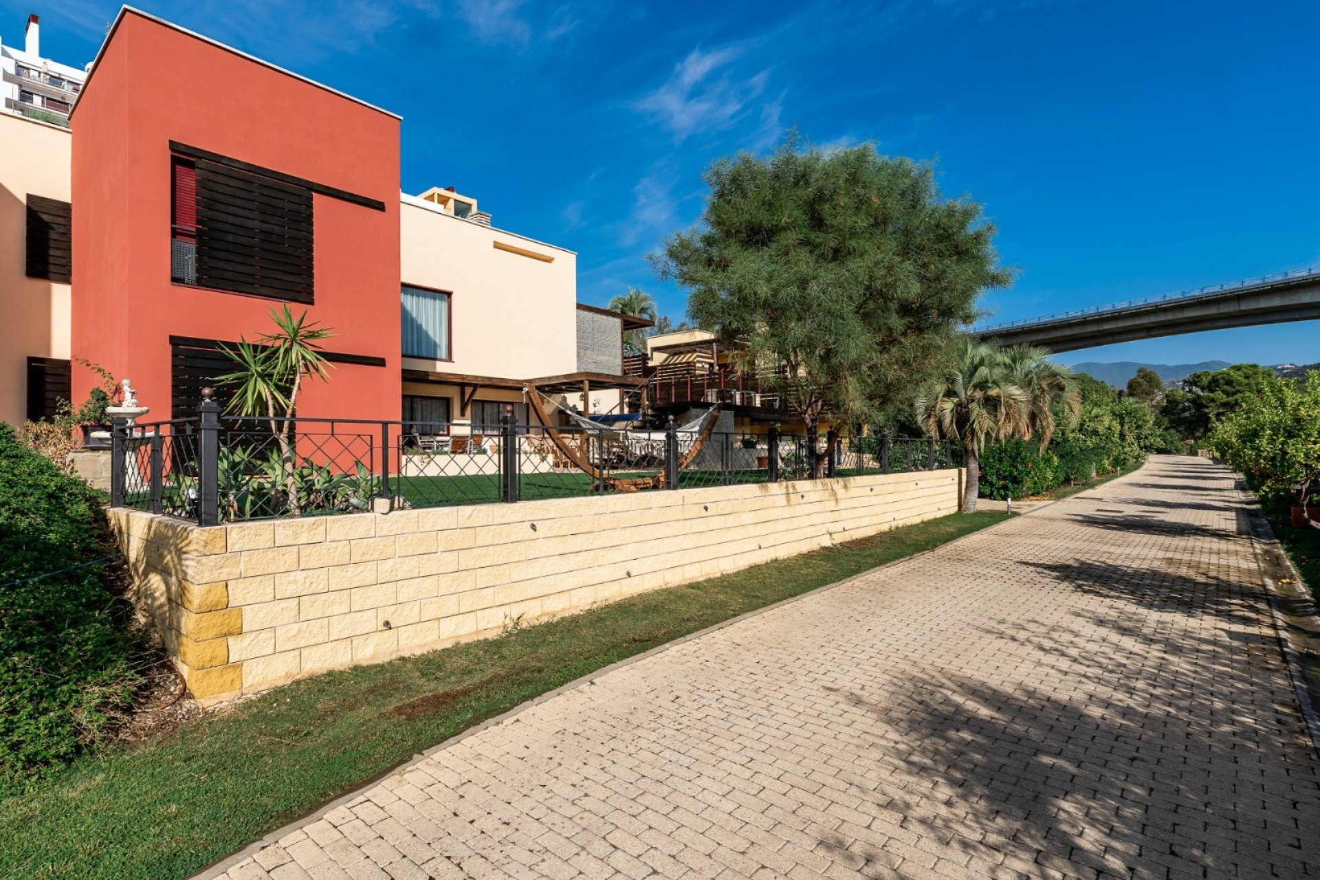 Reventa - Townhouse / Duplex - Estepoa - Selwo