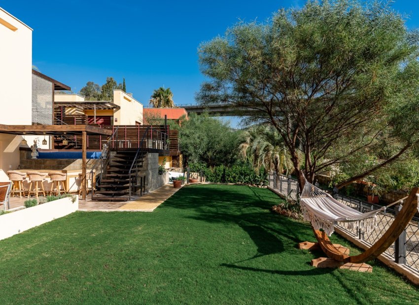 Reventa - Townhouse / Duplex - Estepoa - Selwo