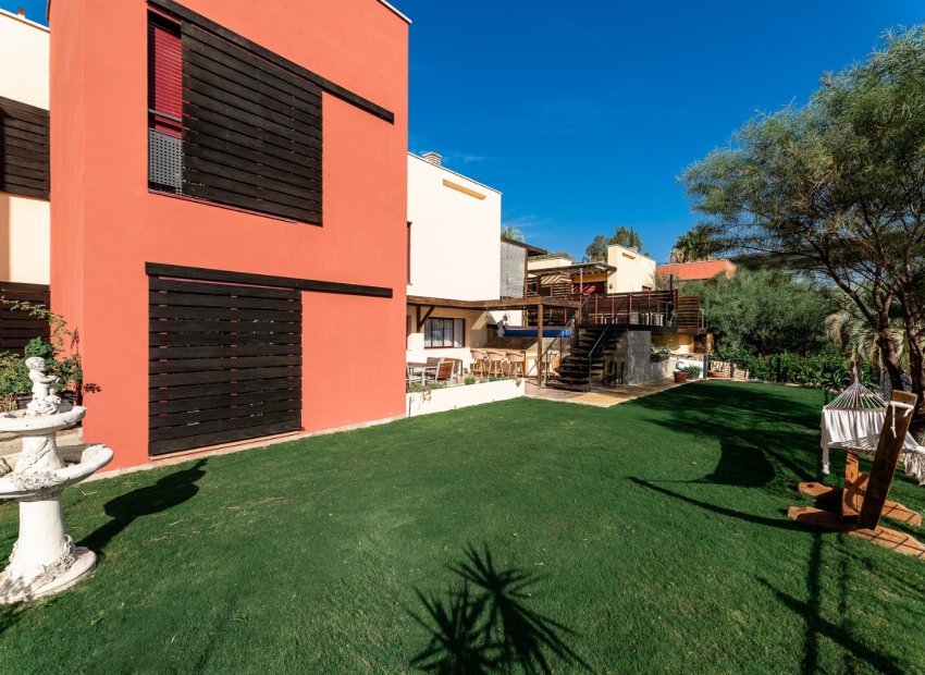 Reventa - Townhouse / Duplex - Estepoa - Selwo