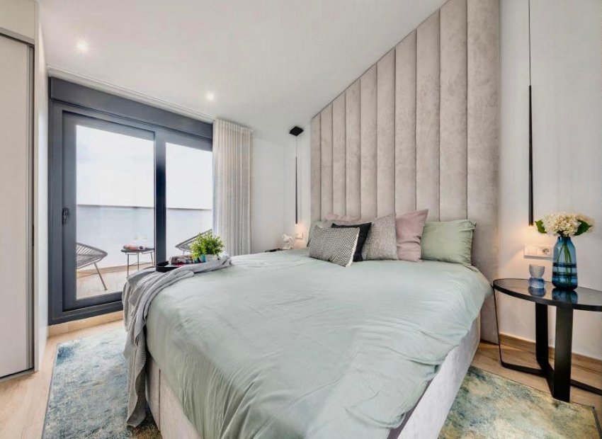 Reventa - Townhouse / Duplex - Finestrat - Urbanización
