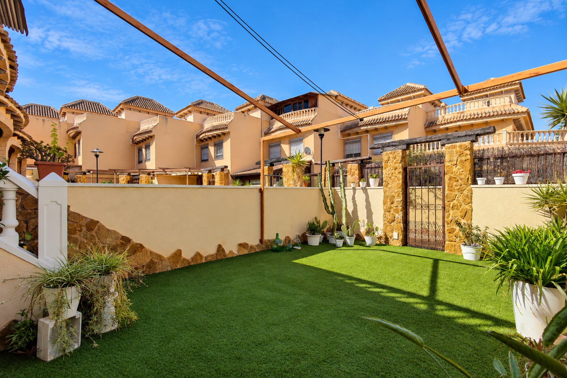 Reventa - Townhouse / Duplex - Guardamar del Segura - Center - El Raso
