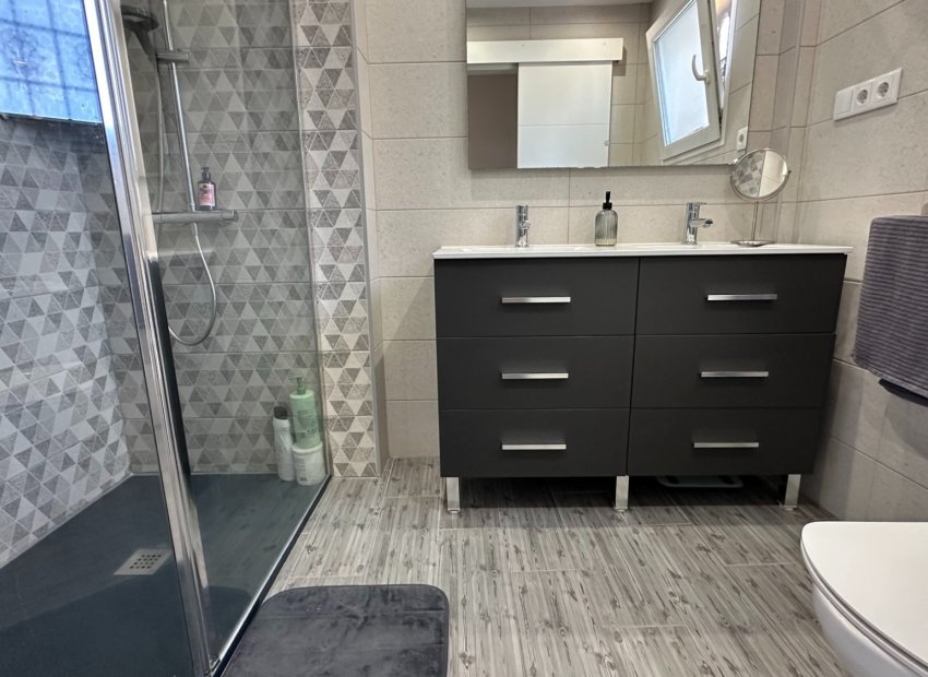 Reventa - Townhouse / Duplex - Guardamar del Segura - El Raso