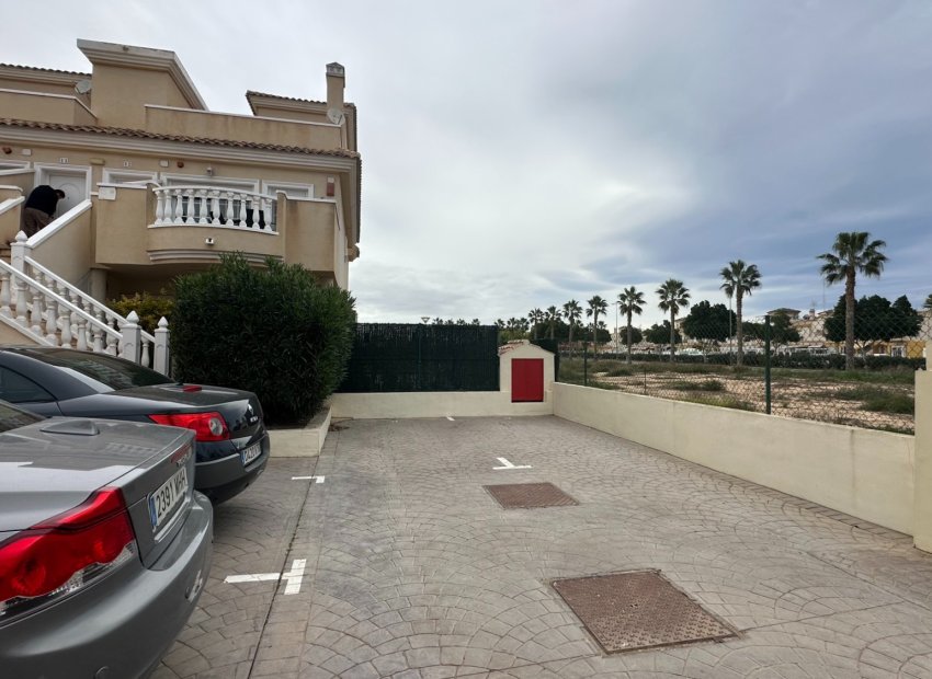 Reventa - Townhouse / Duplex - Guardamar del Segura - El Raso
