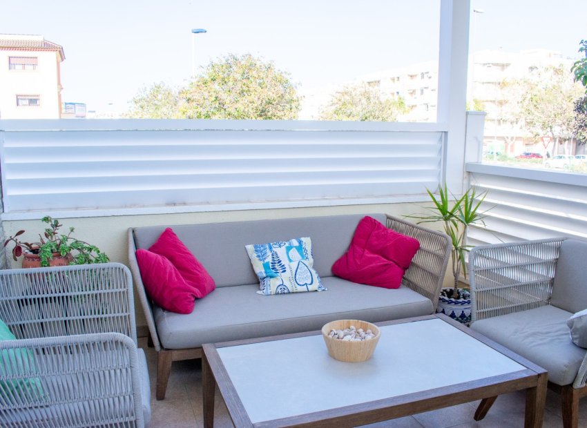 Reventa - Townhouse / Duplex - Guardamar del Segura - Urbanizaciones