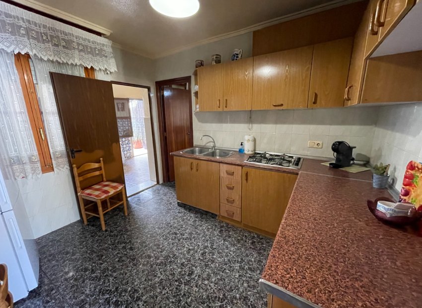 Reventa - Townhouse / Duplex - Jacarilla - Comunidad Valenciana