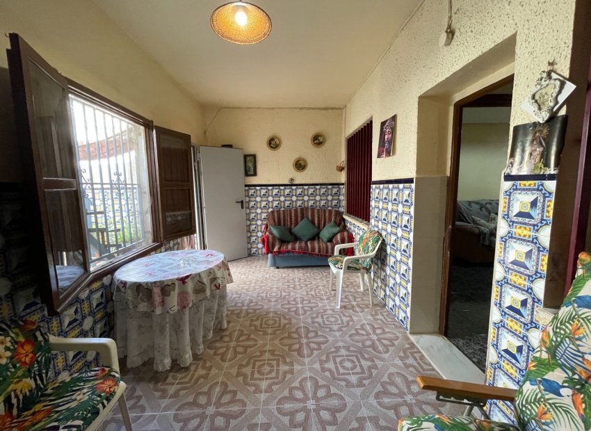 Reventa - Townhouse / Duplex - Jacarilla - Comunidad Valenciana